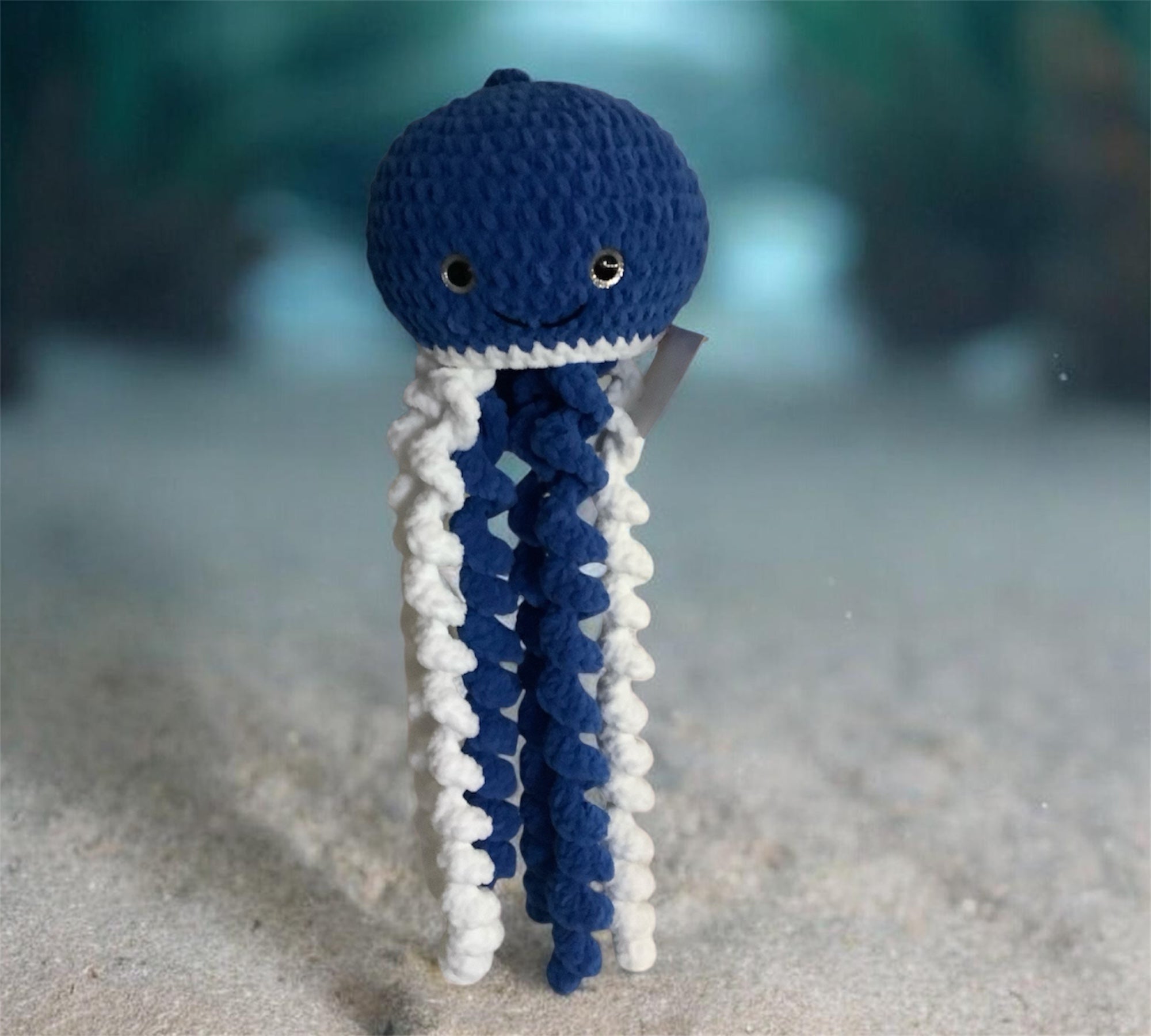 Jellyfish- dark blue & white
