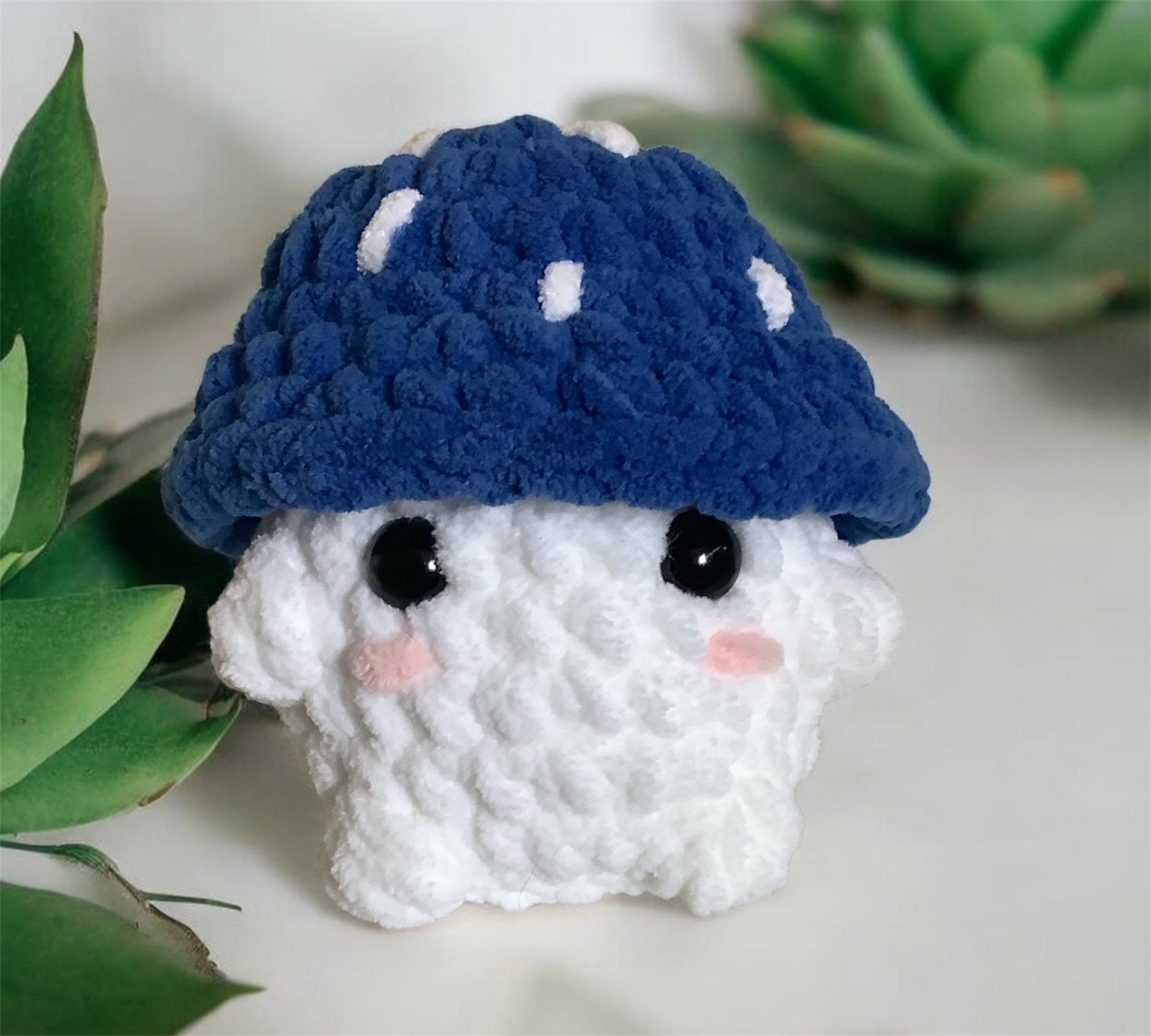 Mushie - dark blue